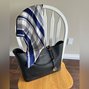 Authentic Michael Kors Genuine Leather Shoulder Bag+a bonus silk scarf